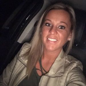 Meet your Posher, Kristen